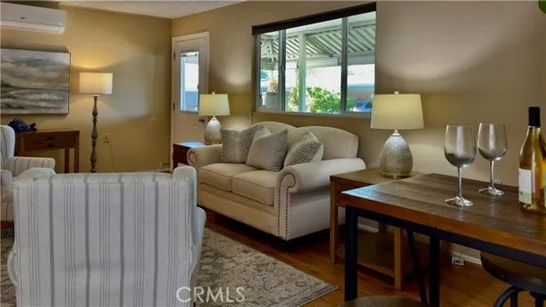 Property Slideshow image 3 of 30 | 1980 mckinney way, Seal Beach, CA, 90740