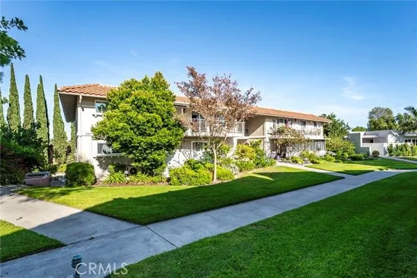Property Slideshow image 3 of 28 | 2122 ronda granada q, Laguna Woods, CA, 92637