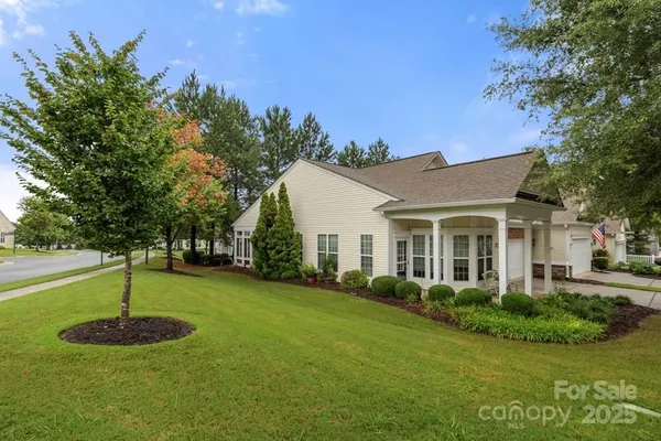 Property Slideshow image 3 of 34 | 3003 edisto way, Fort Mill, SC, 29707