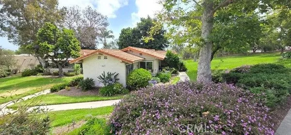 Property Slideshow image 2 of 10 | 3023 calle sonora c, Laguna Woods, CA, 92637