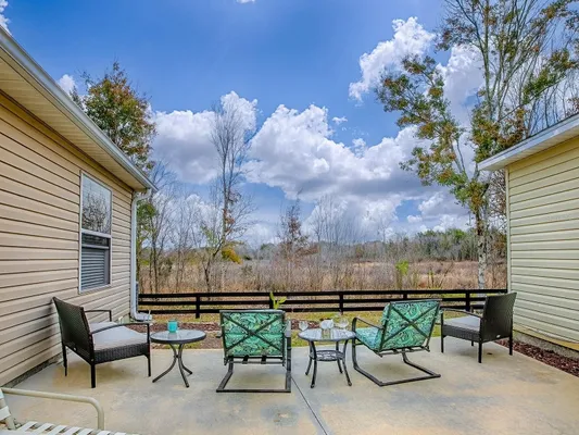 Property Slideshow image 2 of 41 | 221 montoya dr, The Villages, FL, 32159