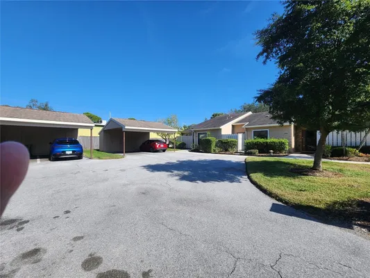 Property Slideshow image 2 of 35 | 3439 tallywood ln 7139, Sarasota, FL, 34237