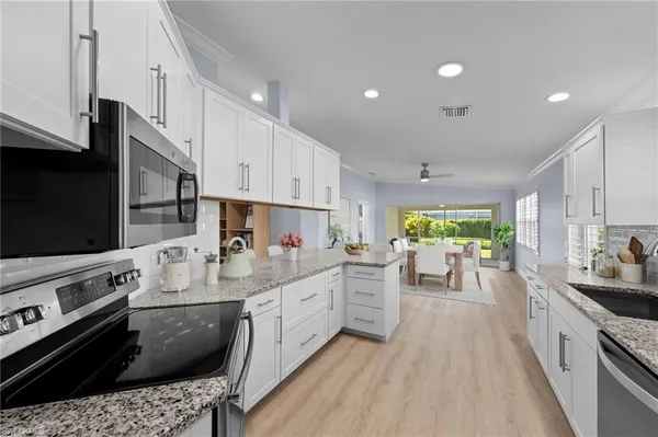 Property Slideshow image 3 of 42 | 5785 drummond way, Naples, FL, 34119