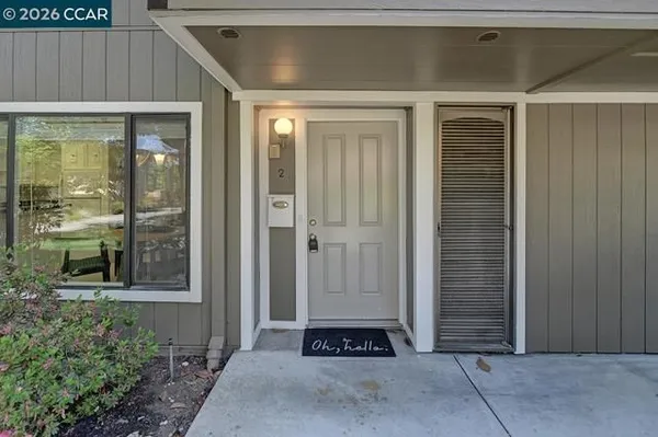 Property Slideshow image 3 of 43 | 1316 singingwood ct 2, Walnut Creek, CA, 94595