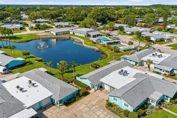 Property Slideshow image 2 of 52 | 2722 sherbrooke ln d, Palm Harbor, FL, 34684