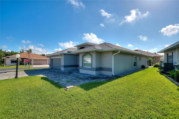 Property Slideshow image 3 of 27 | 704 pinnacle dr, Haines City, FL, 33844