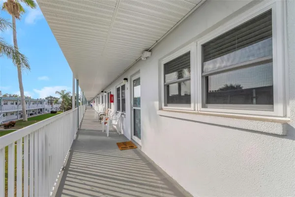 Property Slideshow image 2 of 56 | 5246 81st st n apt 24, Saint Petersburg, FL, 33709