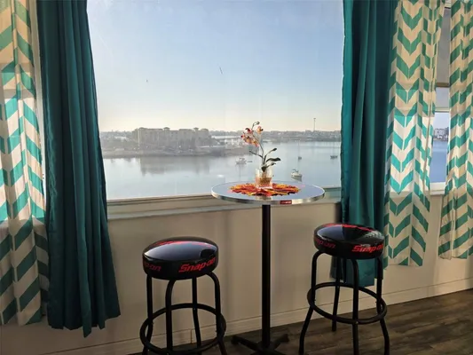 Property Slideshow image 3 of 12 | 4775 cove cir apt 705, Saint Petersburg, FL, 33708