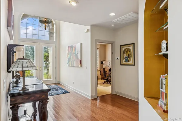 Property Slideshow image 3 of 31 | 382 altessa blvd, Melville, NY, 11747