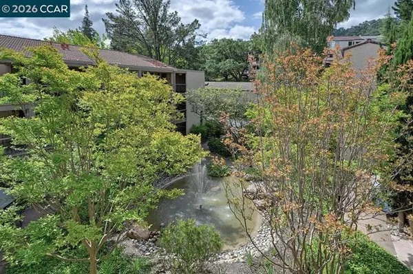 Property Slideshow image 3 of 56 | 1129 avenida sevilla 4c, Walnut Creek, CA, 94595