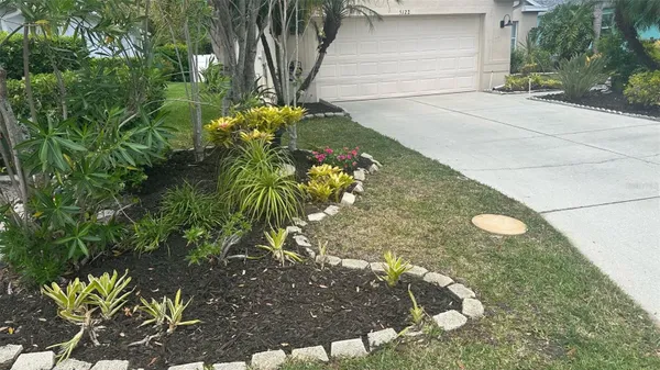 Property Slideshow image 2 of 54 | 5122 creekside trl, Sarasota, FL, 34243