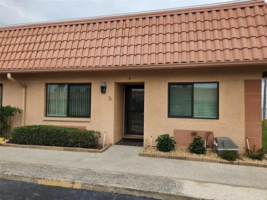 Property Slideshow image 2 of 38 | 19029 us highway 19 n apt 31f, Clearwater, FL, 33764