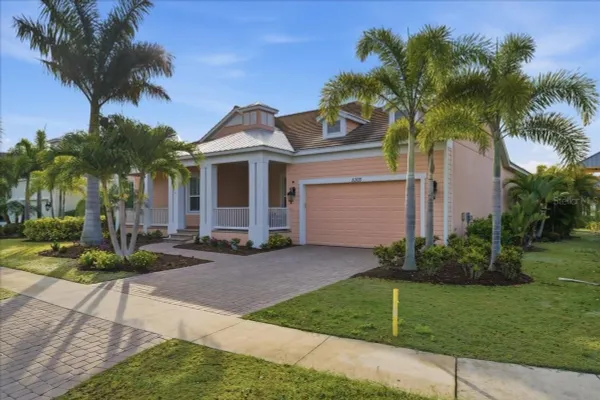 Property Slideshow image 2 of 69 | 5303 fishersound ln, Apollo Beach, FL, 33572