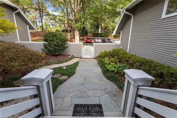 Property Slideshow image 3 of 39 | 101 moodys run, Williamsburg, VA, 23185