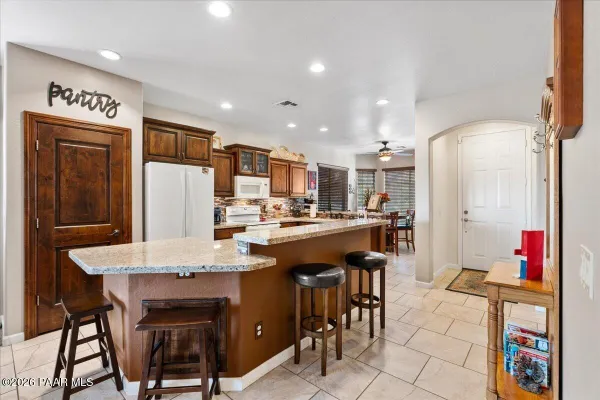 Property Slideshow image 3 of 44 | 7668 e dusty boot rd, Prescott Valley, AZ, 86315