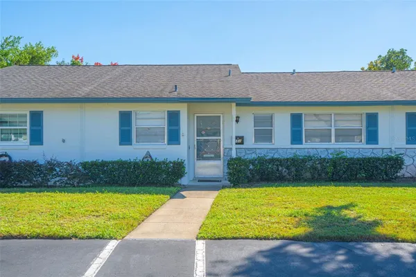 Property Slideshow image 2 of 18 | 151 n hill ave # 100, Deland, FL, 32724