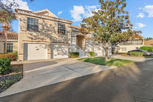 Property Slideshow image 2 of 43 | 7040 strand cir # 201, Bradenton, FL, 34203