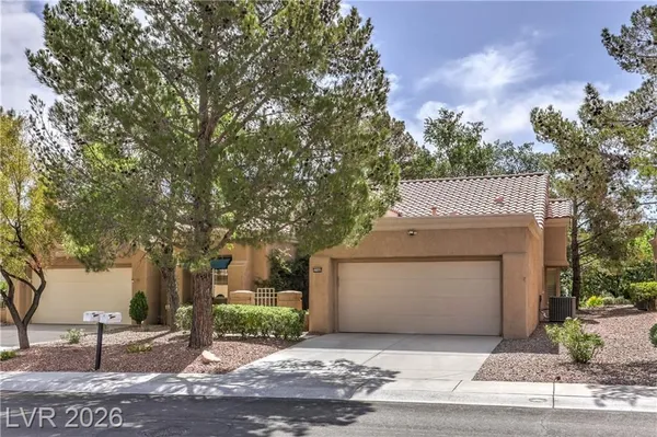 Property Slideshow image 2 of 55 | 2548 highvale dr, Las Vegas, NV, 89134