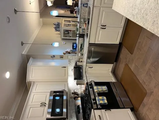 Property Slideshow image 2 of 6 | 1030 eagle pointe way, Chesapeake, VA, 23322