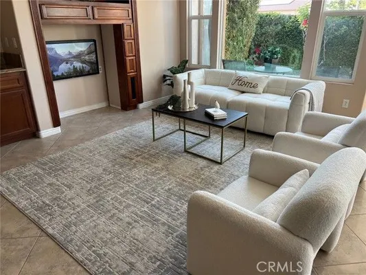 Property Slideshow image 3 of 50 | 9328 holly ln, Corona, CA, 92883