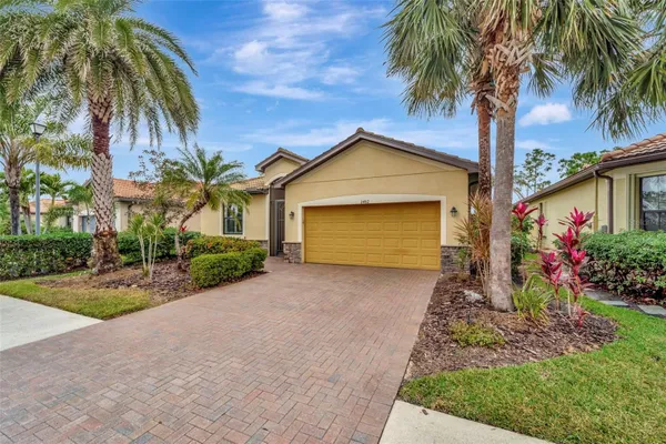 Property Slideshow image 3 of 63 | 2482 arugula dr, North Port, FL, 34289