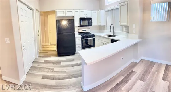Property Slideshow image 3 of 81 | 10316 bent brook pl, Las Vegas, NV, 89134