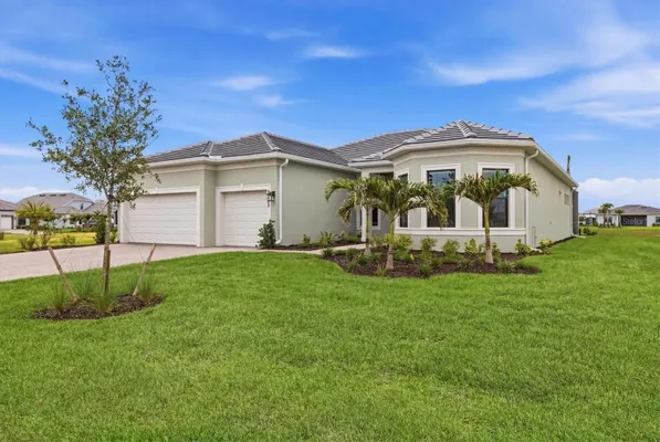 Property Slideshow image 2 of 49 | 4923 empire landing run, Bradenton, FL, 34211