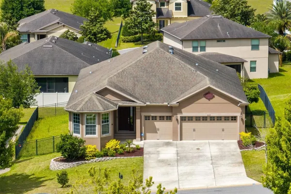 Property Slideshow image 3 of 39 | 30139 hackney loop, Mount Dora, FL, 32757