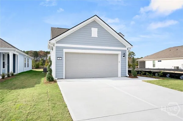 Property Slideshow image 3 of 58 | 46 bull run rd, Richmond Hill, GA, 31324