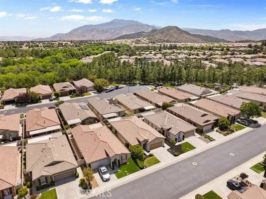 Property Slideshow image 3 of 43 | 254 box springs trl, Beaumont, CA, 92223