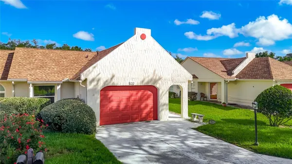 Property Slideshow image 2 of 53 | 11543 orleans ln, Port Richey, FL, 34668