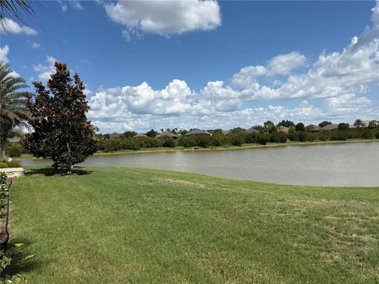 Property Slideshow image 3 of 42 | 8872 bridgeport bay cir, Mount Dora, FL, 32757