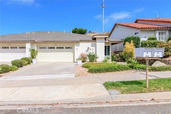 Property Slideshow image 2 of 44 | 3524 sky haven ln, Oceanside, CA, 92056