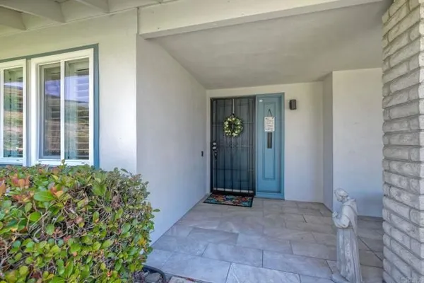 Property Slideshow image 3 of 34 | 3755 vista campana 6, Oceanside, CA, 92057