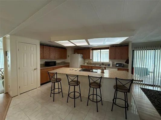 Property Slideshow image 2 of 26 | 105 cypress rd, Wildwood, FL, 34785