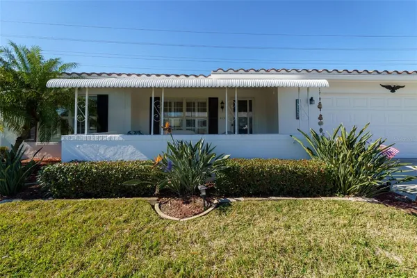 Property Slideshow image 2 of 63 | 9026 37th st n # 6, Pinellas Park, FL, 33782
