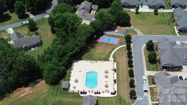 Property Slideshow image 2 of 19 | 8909 sweet cherry ln, Denver, NC, 28037