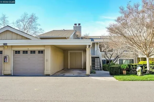 Property Slideshow image 2 of 45 | 2105 cactus ct 3, Walnut Creek, CA, 94595