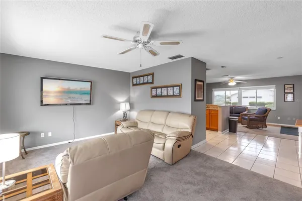 Property Slideshow image 2 of 22 | 702 huxley pl, Sun City Center, FL, 33573