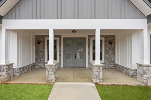 Property Slideshow image 3 of 60 | 213 gado ln, Loudon, TN, 37774