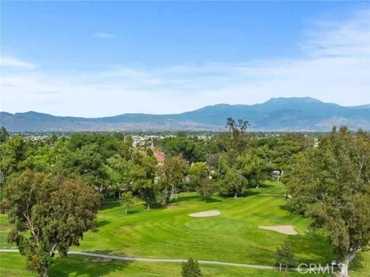 Property Slideshow image 2 of 44 | 1507 willow leaf dr, Hemet, CA, 92545
