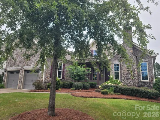 Property Slideshow image 3 of 45 | 14920 high bluff ct, Charlotte, NC, 28278