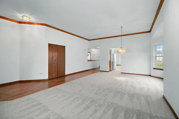 Property Slideshow image 3 of 38 | 21327 w redwood dr, Plainfield, IL, 60544