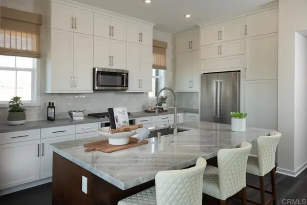 Property Slideshow image 3 of 10 | 1746 camino strava, Chula Vista, CA, 91913