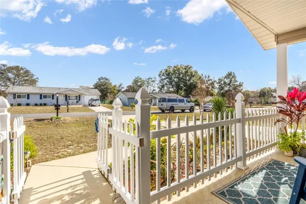 Property Slideshow image 2 of 48 | 11250 sw 78th ct, Ocala, FL, 34476