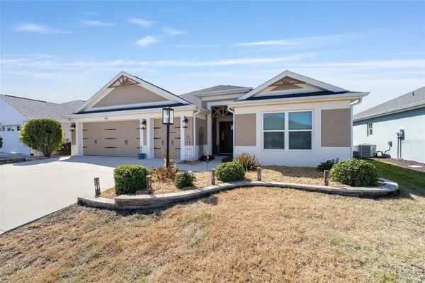 Property Slideshow image 2 of 49 | 562 james rd, The Villages, FL, 32163