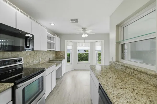 Property Slideshow image 3 of 35 | 6181 sw 84th pl, Ocala, FL, 34476