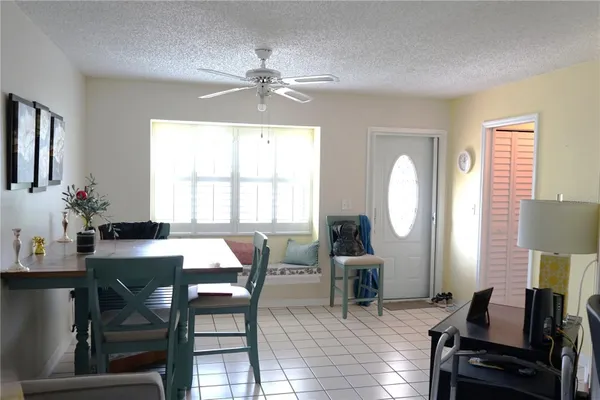 Property Slideshow image 2 of 40 | 413 lake point ct # 4b, Sun City Center, FL, 33573