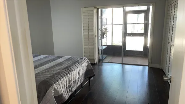 Property Slideshow image 3 of 43 | 870 virginia st 111, Dunedin, FL, 34698