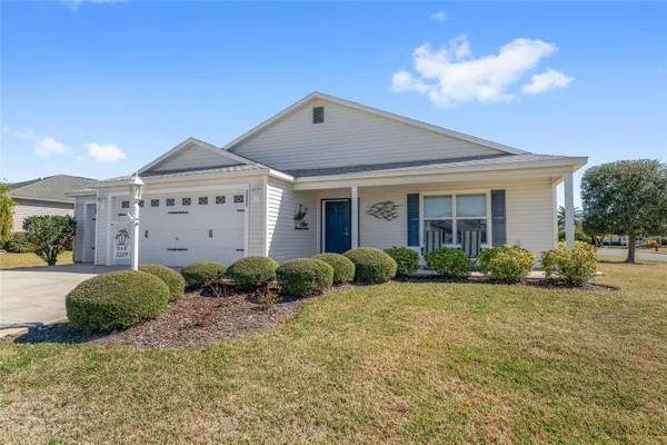 Property Slideshow image 2 of 68 | 3389 lazy acres ln, The Villages, FL, 32163